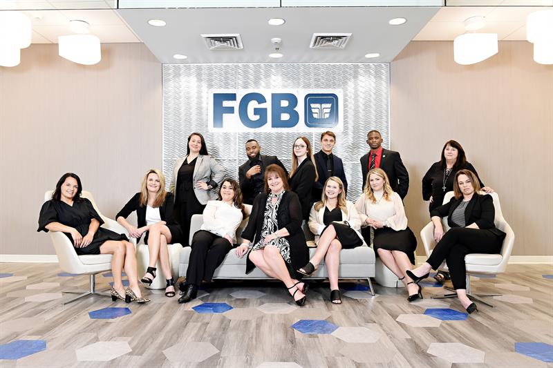 Emerging Leaders Class of 2023 Group of People posed in Lobby